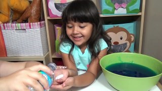 How To Make Slime and Grow Snow Arctic Scenery DIY with Animal Toys