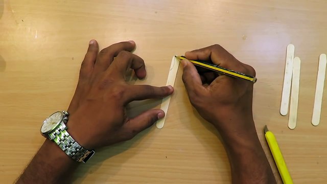 How to Make a Multi Functional Pocket Knife Using Pop Sticks - Easy Tutorials