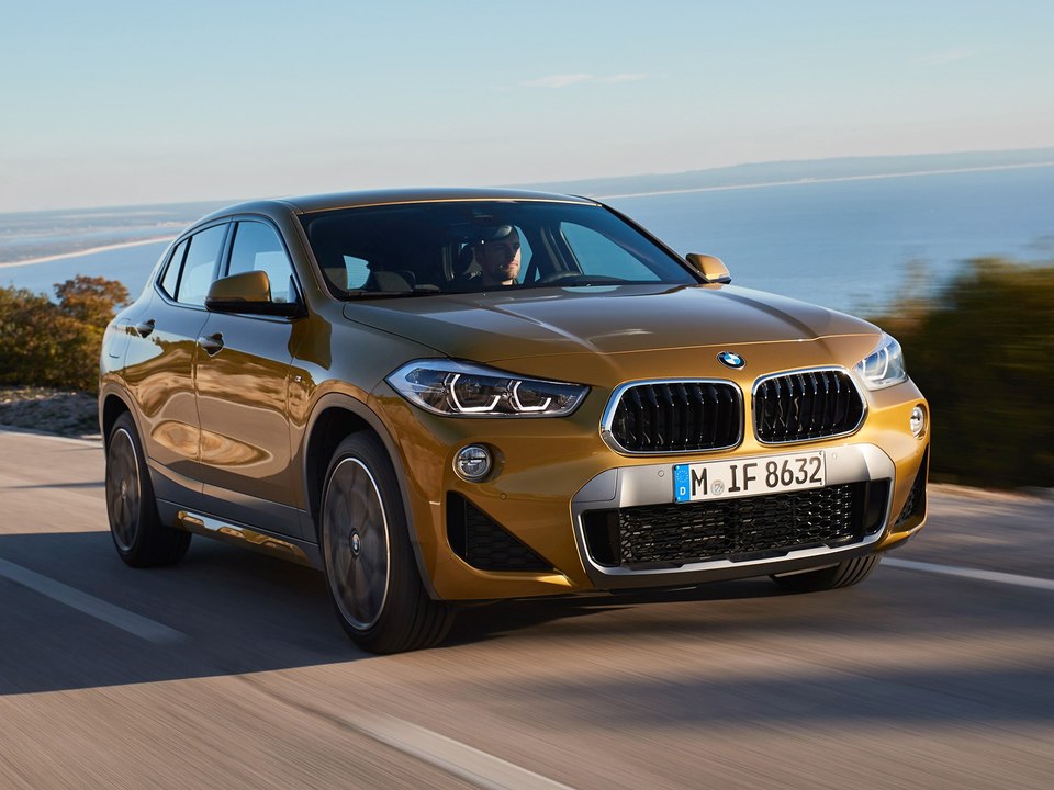 Premier essai du petit SUV coupé de BMW, le X2