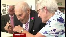 Noivos de 103 e 91 se tornam recém-casados mais velhos do mundo