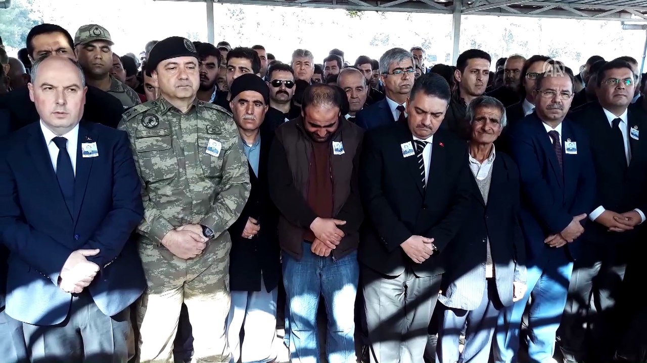 Şehit Uzman Çavuş Bekir Evren son yolculuğuna uğurlandı - OSMANİYE