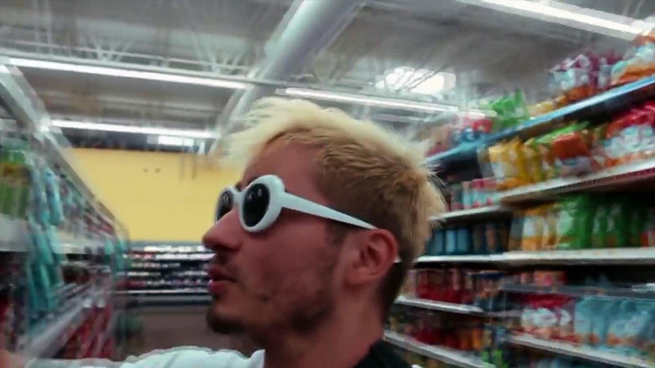 EL YOUTUBER QUE SE "ENTIERRA" VIVO