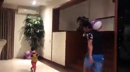 ಅಪ್ಪ-ಮಗನ ಗದಾಯುದ್ಧದ ವಿಡಿಯೋ ವೈರಲ್ | Filmibeat Kannada