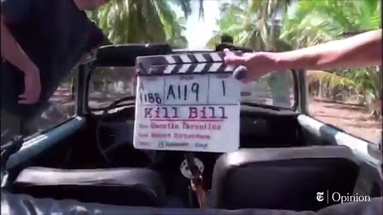 Uma Thurman en voiture lors du tournage de Kill Bill