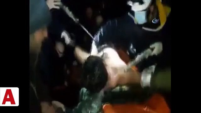 Rus savaş uçakları İdlib�i bombaladı, 11 ölü