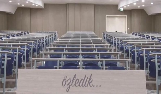 Dokuz Eylül Üniversitesi'nden öğrencilerine videolu mesaj: 'Özledik...'