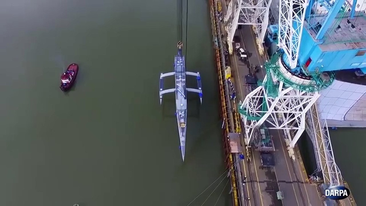 Rusia prezantoi nëndetësen e pakapshme, SHBA prezanton “Gjahtarin” (360video)