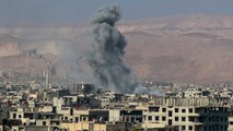 Rusya ve Suriye Rejimi Yine Sivilleri Hedef Aldı: Doğu Guta'da 30 Sivil Öldürüldü