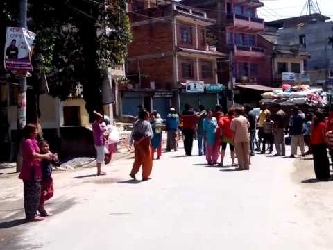 नेपाल में भूकंप के तुरंत बाद का वीडियो