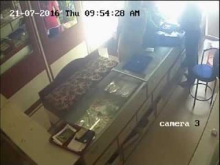 Gurgaon 23 July 16 Padaudi Jwellery Shop Chori CCTV Footage