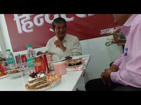chief minister harish rawat in hindustan office