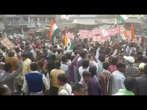 Villagers blocked highway for demanding road construction