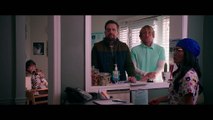 Father Figures - Clip - Conversation