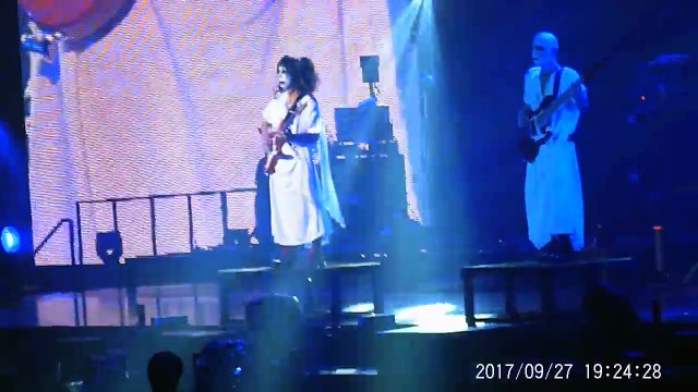 BABYMETAL - SSA 2017 Night 2 - YAVA! with Kami Solo