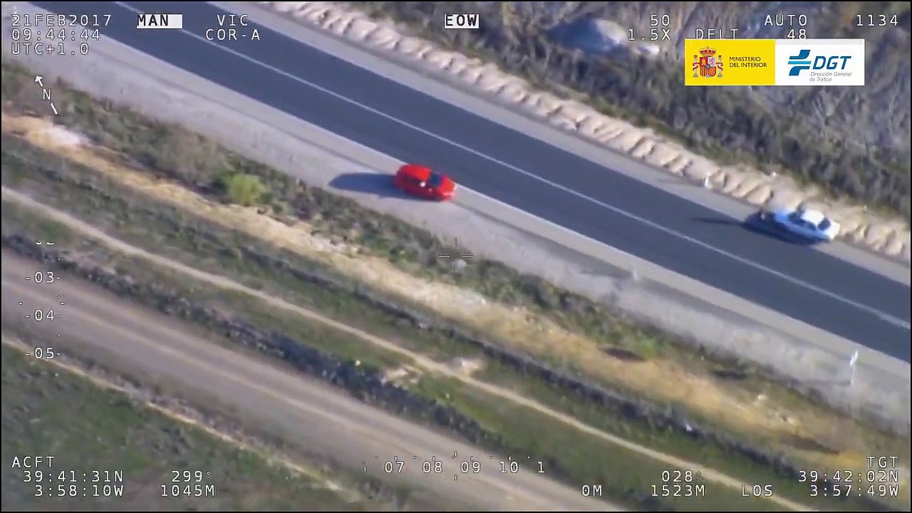 VÍDEO: Pegasus caza a un conductor, se da cuenta... Pero ya esta tarde