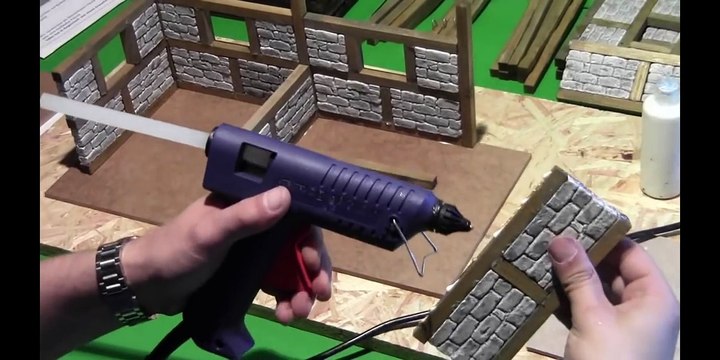 Bauanleitung Pferdestall für Schleich Pferde, Stall bauen, basteln