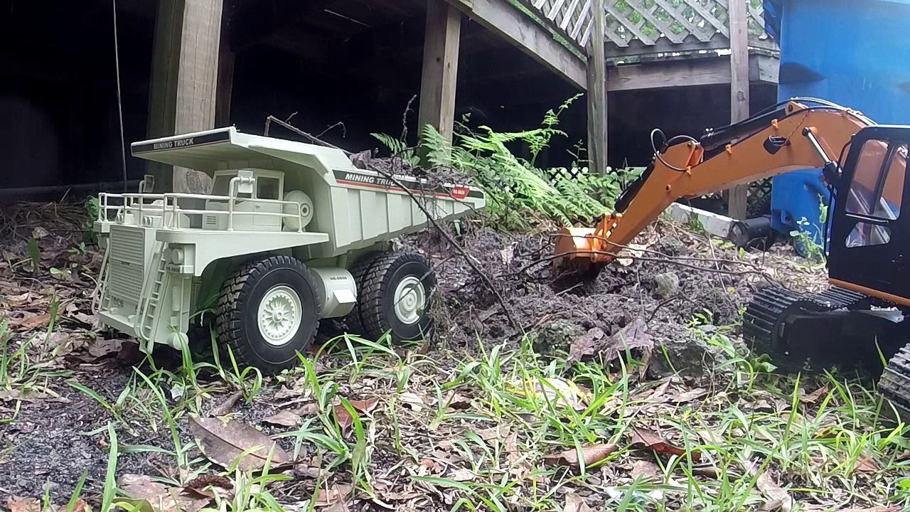 Deep South R/C - Hobby Engine Mining Truck Unboxing and First Test