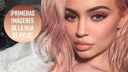 Kylie Jenner da a luz a una niña