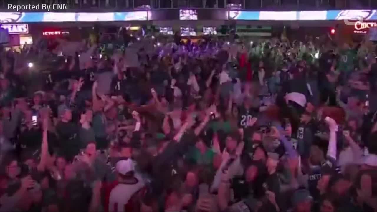 Philadelphia Goes Crazy After Eagles Win Super Bowl