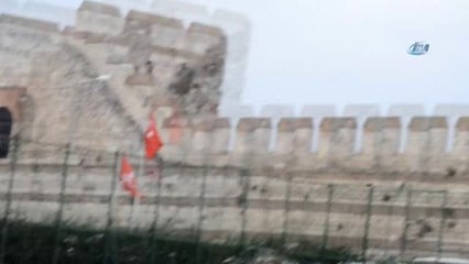 Amatör Maçta Futbolcuların Tekme Tokat Kavgası Kamerada