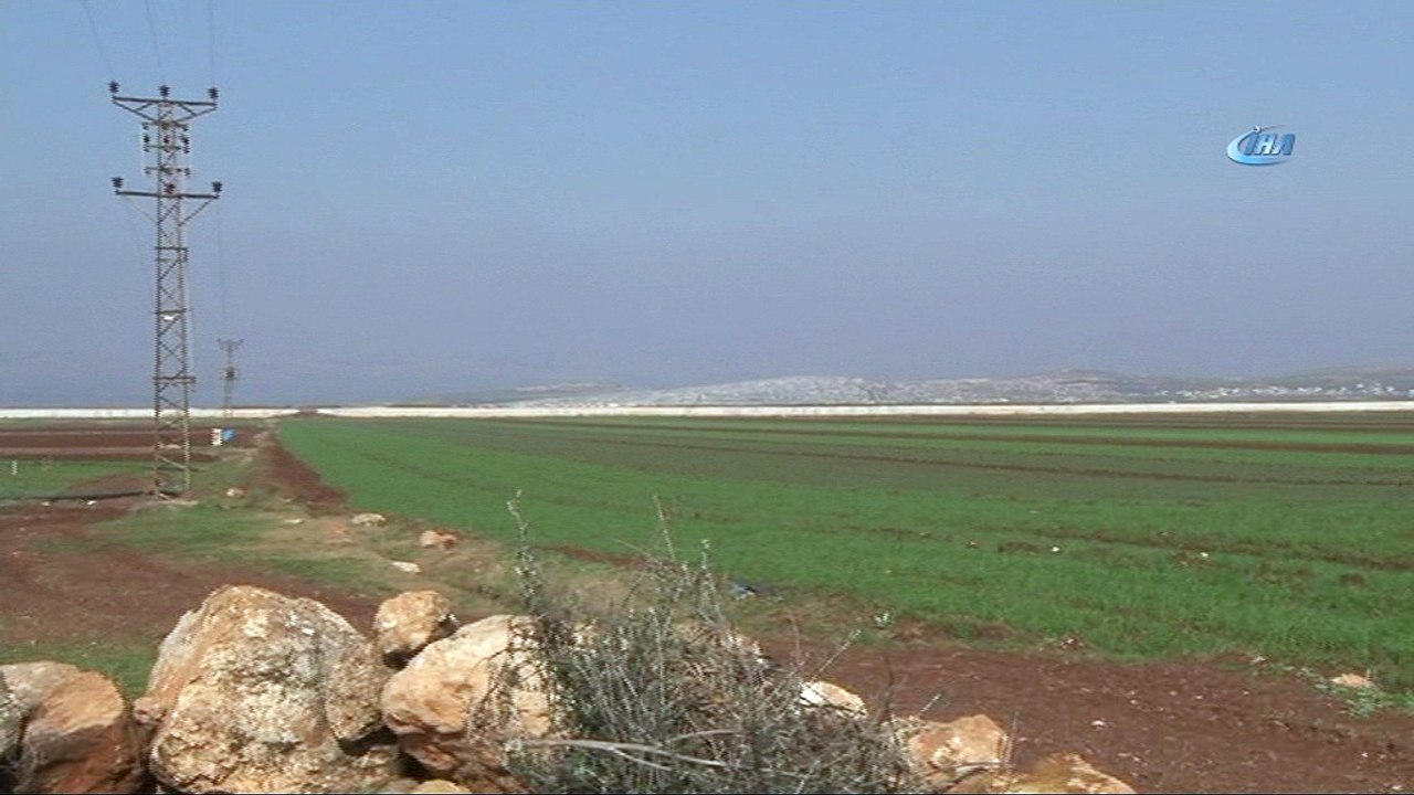 PYD'li teröristler ATME mülteci kampını topa tuttu, 3 mülteci öldü