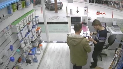 Bursa Cep Telefonunun Bataryası Böyle Patladı