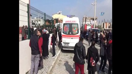 İzmir'de lisede patlama: 4 yaralı