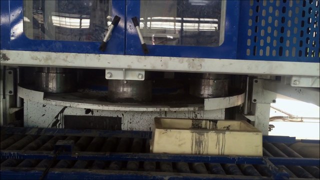 Parke Makinası ( Kilitli parke taşı makinası )