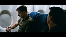 Jack Reacher: Sem Retorno│Clipe: Briga no Avião│Leg│Paramount Brasil