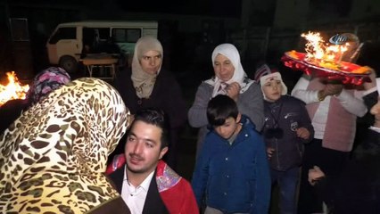 Kınalı kuzular askere gönderiliyor