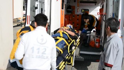 Adıyaman-Kullandığı Traktörden Düşüp Yaralandı