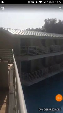 Afrim Muqiqi duke kënduar LIVE në Antalya