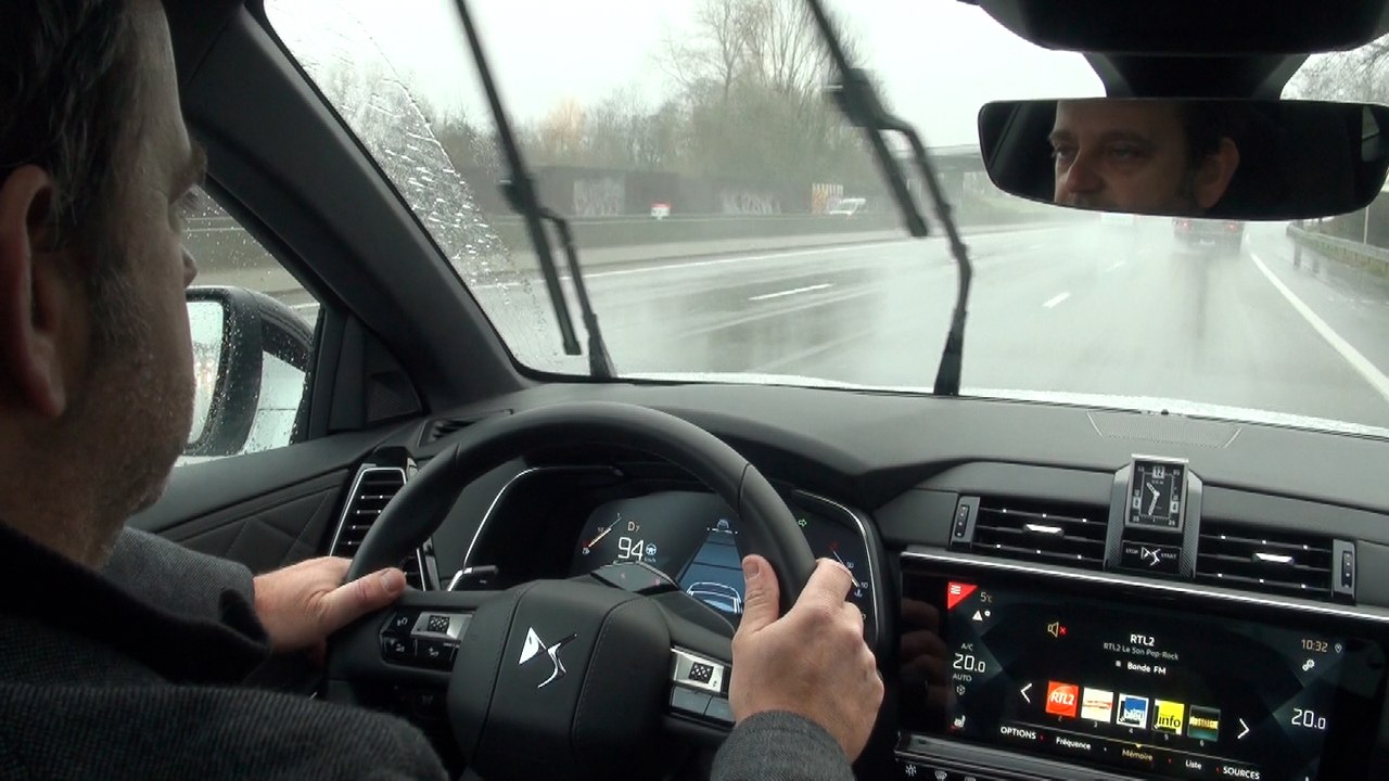 DS7  Crossback: les aides à la conduite au banc d'essai