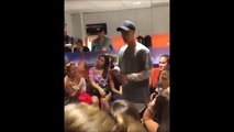 Justin performing for Make-A-Wish fans backstage at the Today show, in NYC (September 10)