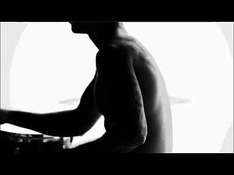 Justin Bieber & Lara Stone para Calvin Klein