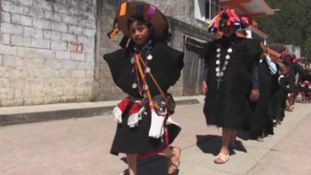 El Carnaval de Tenejapa, una muestra de la identidad de los indígenas mayas de México