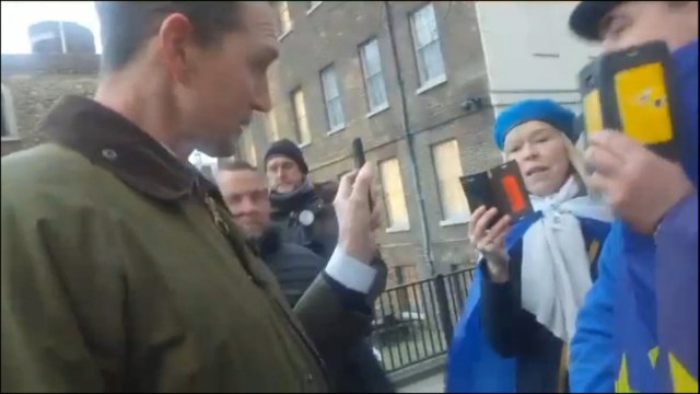 Tory MP David Davies recorded getting into a very aggressive dispute with Brexit protesters
