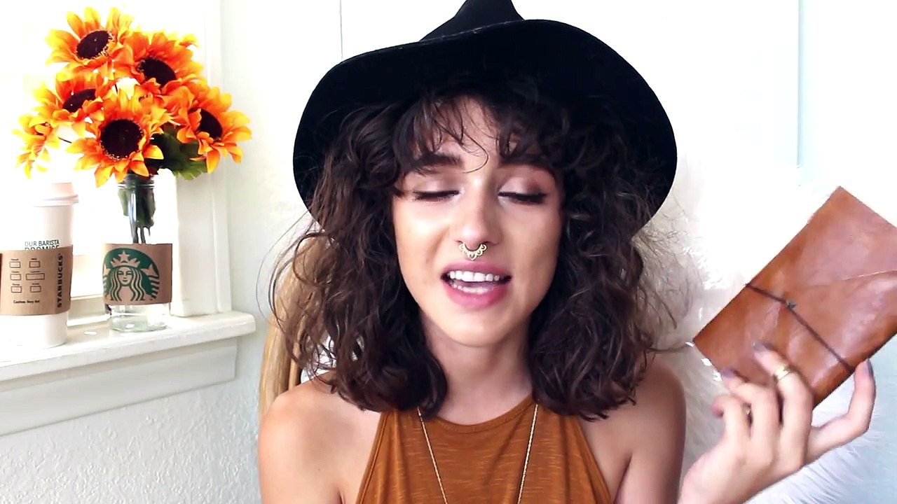 DIY Faux Leather Journal //