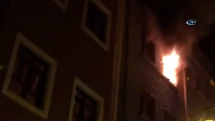 Beyoğlu'nda Otelde Yangın: 6 Yaralı