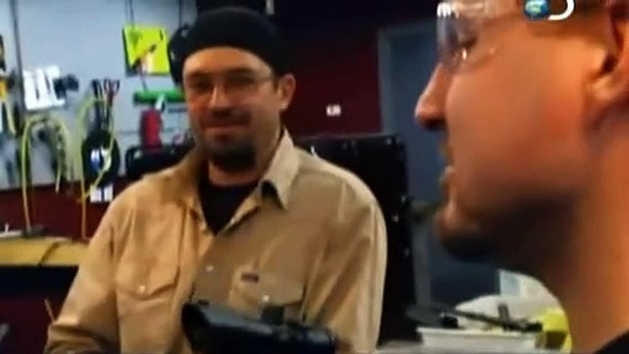 Aficionados A Las Armas - T1 - 15 - M16 Doble - Discovery Channel (2011)