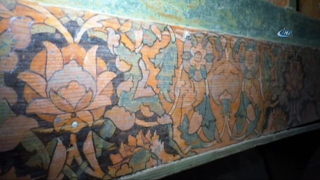 Restorasyonda yağlı boyanın altından 16'ncı yüzyıl kalem işlemesi eser ortaya çıkarıldı