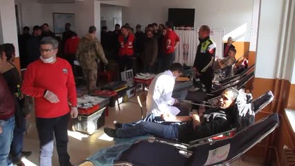 Mehmetçik Onuruna Kan Bağışı Yaptılar