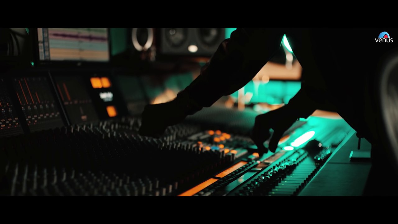 Jab Koi Baat - DJ Chetas _ Full Video _ Ft _ Atif Aslam & Shirley Setia _ Latest Romantic Songs 2018