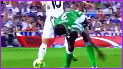 فيديو مؤثر.....عندما تؤلمك كرة القدم ✦ اعتزال المايسترو بيرلو -