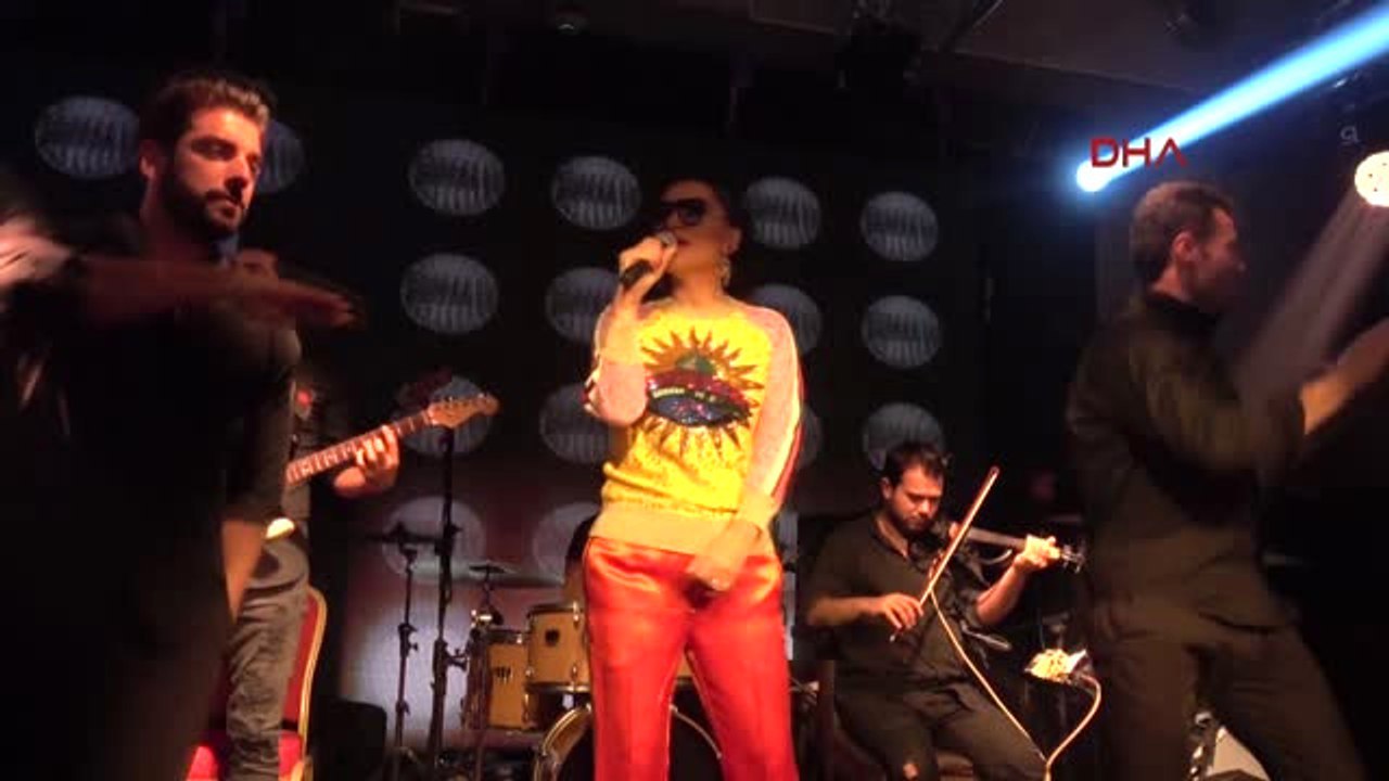 Bursa Demet Akalın Hira'nın Doğum Günü Bayağı Verimliydi -hd