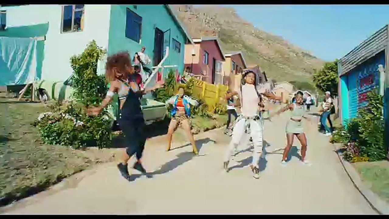 latese english song