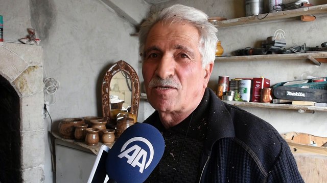 Ömrünü eğitime ve ahşap oymacılığa adadı - GÜMÜŞHANE