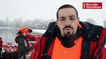 Les pompiers plongeurs de Loir-et-Cher s'exercent sous la neige