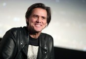 Jim Carrey Calls on Fans to Unfriend Facebook Over Russia