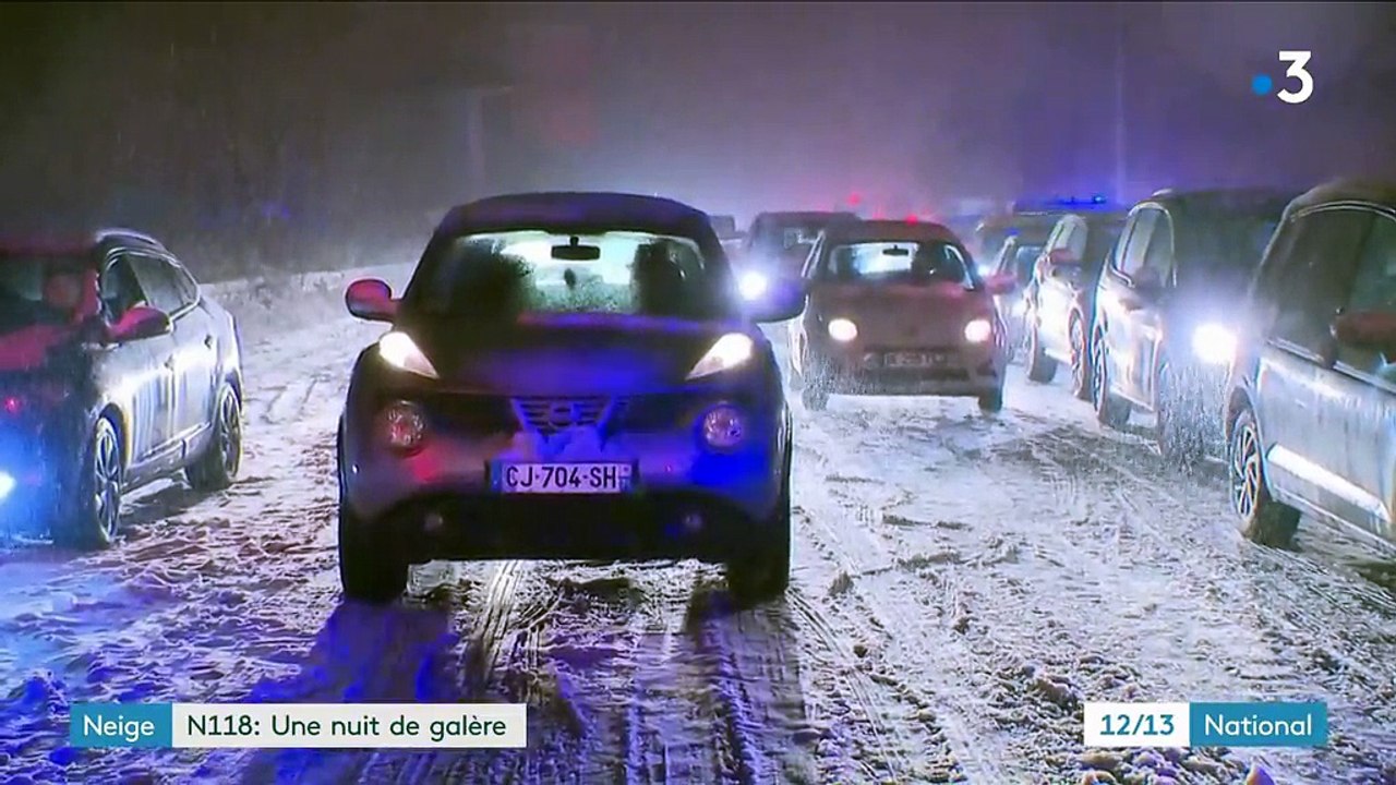 Neige : nuit de galère sur la Nationale 118